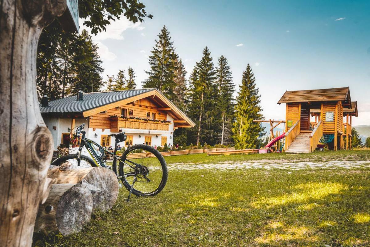 Resort Biela Skala - Chata Chopok Jasna Juh Bystra Ngoại thất bức ảnh